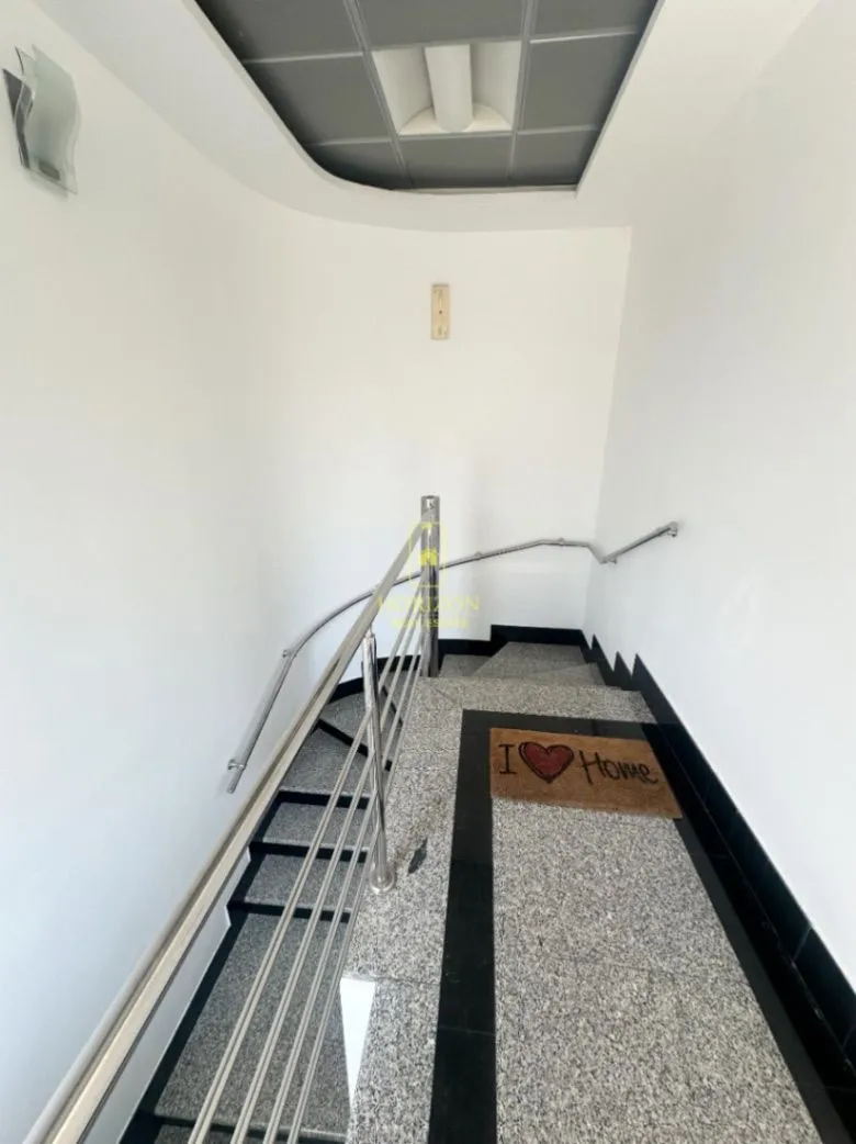 Rent, office space, 150m², Preko Morače, Podgorica