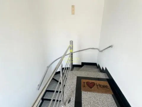 Izdavanje, poslovni prostor, 150m², Preko Morače, Podgorica - image 2