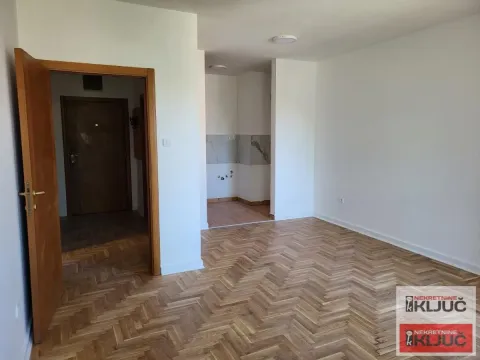 Prodaja, dvosoban stan, 45m², Nova Detelinara, Novi Sad Sve Podlokacije - image 2