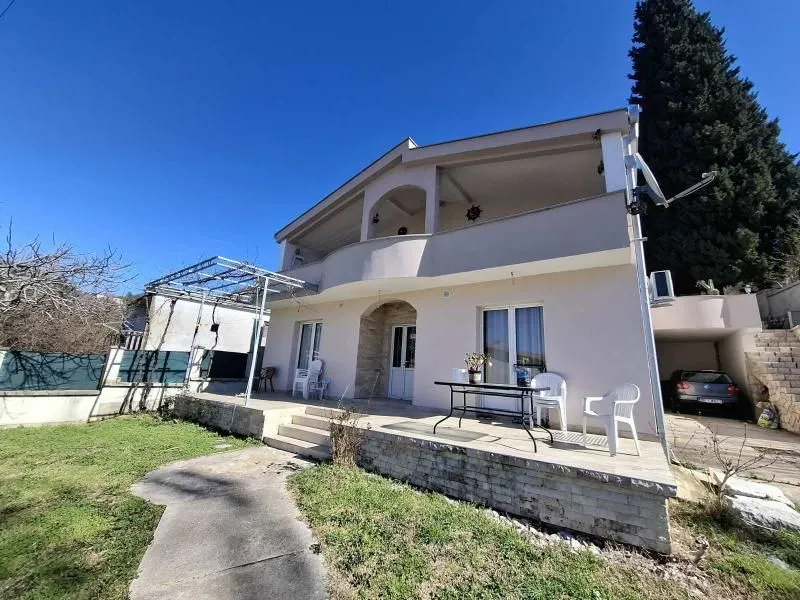 Rent, one bedroom apartment, 50m², Bar, Crna Gora