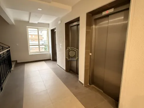 Izdavanje, jednosoban stan, 49m², Central Point, Podgorica - image 3