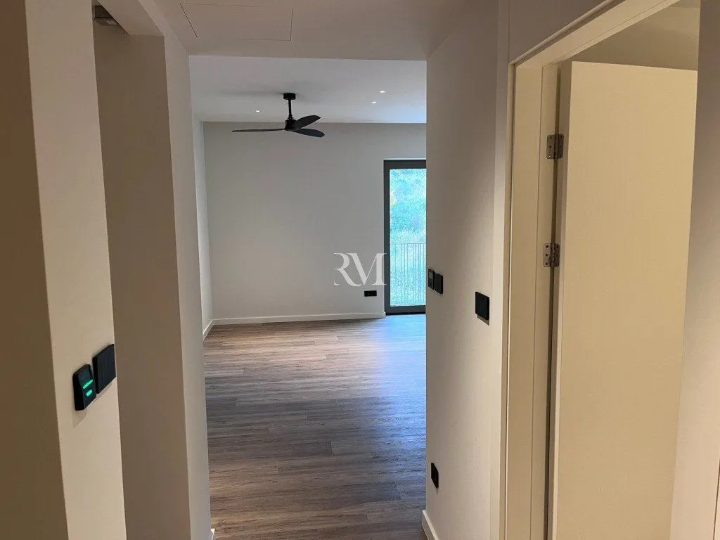 Prodaja, stan, 45m², Boka Place, Tivat