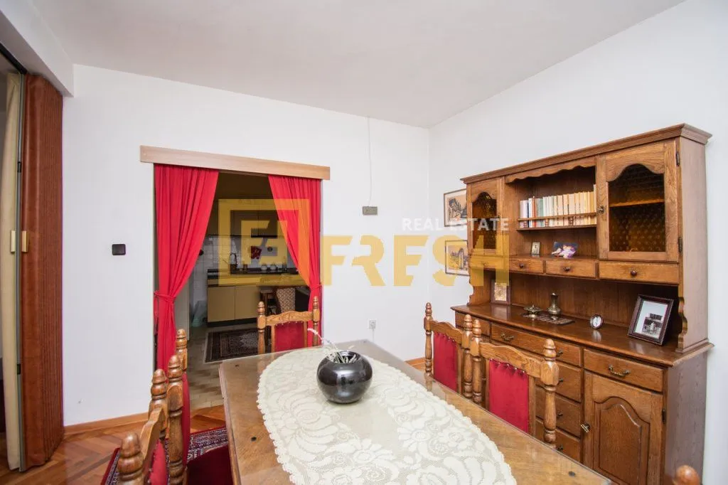 Prodaja, kuća, 120m², Gornja Gorica, Podgorica