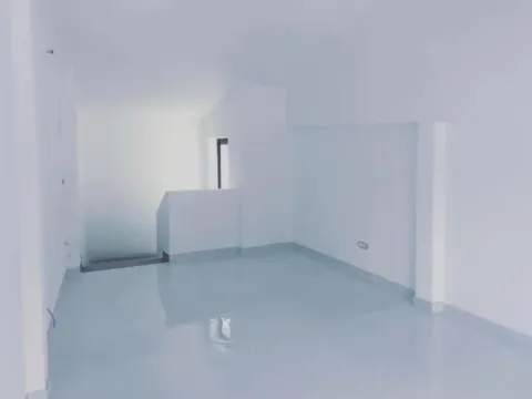 Izdavanje, poslovni prostor, 65m², Centar, Podgorica - image 2