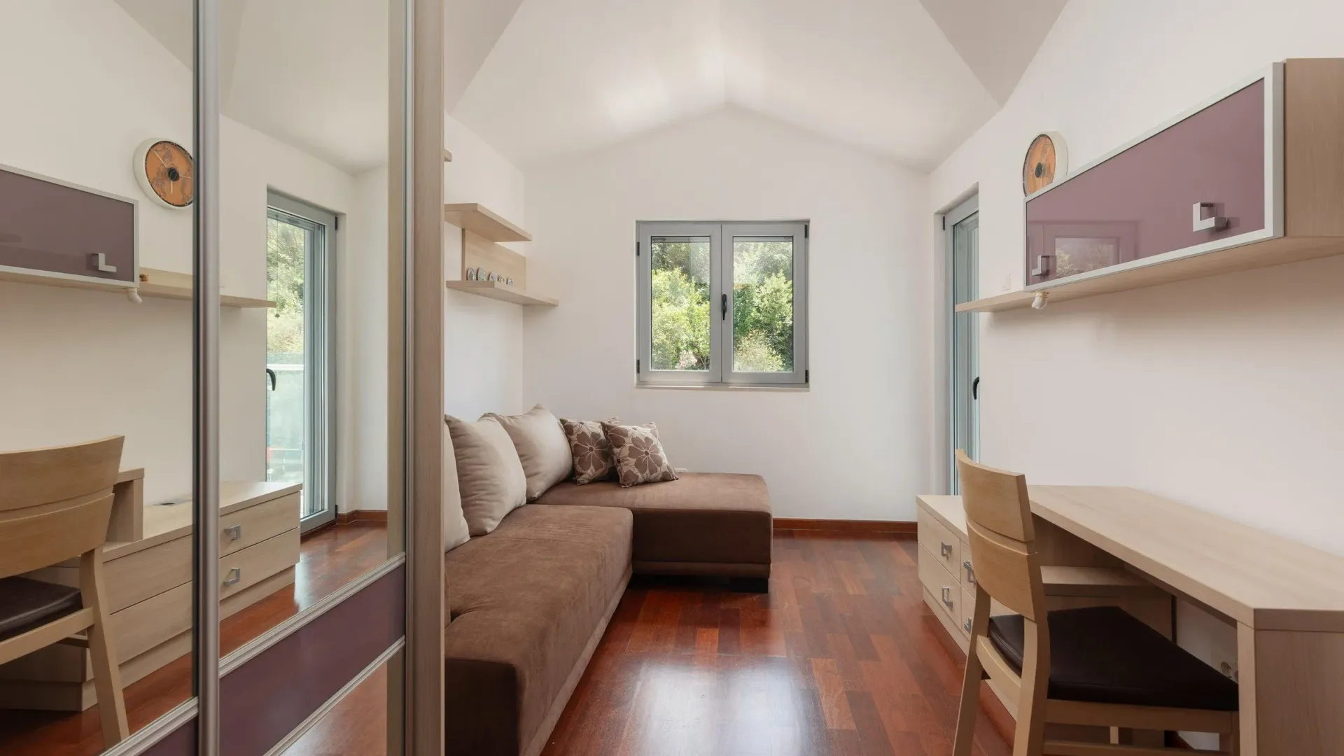 Prodaja, dvosoban stan, 84m², Dobrota, Kotor