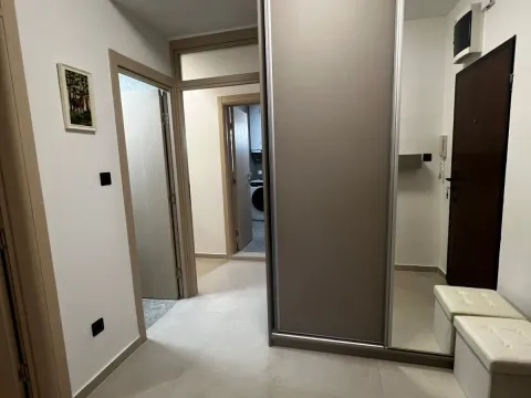 Rent, three bedroom apartment, 103m², Preko Morače, Podgorica - image 7