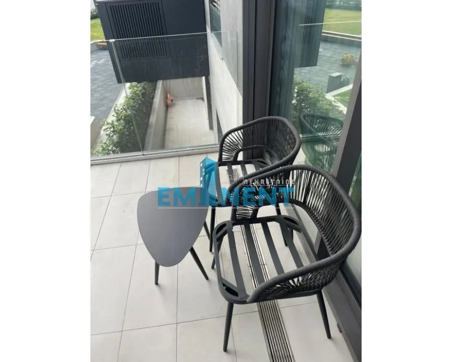 Izdavanje, dvosoban stan, 55m², Stari Grad, Beograd