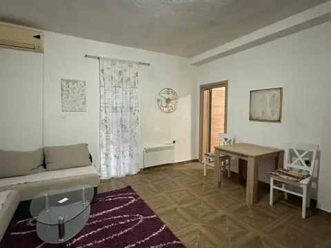 Izdavanje, stan, 54m², Seljanovo, Tivat - image 3
