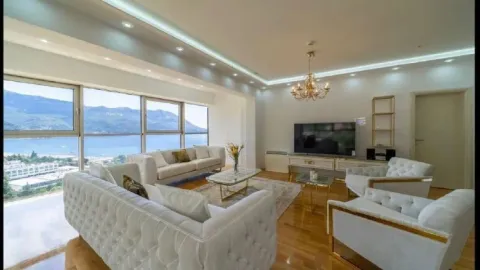 Izdavanje, trosoban stan, 130m², Babin Do, Budva - image 3