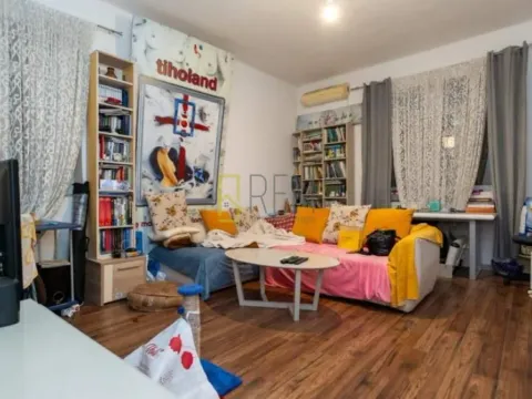 Sale, two bedroom apartment, 70m², Centar, Podgorica