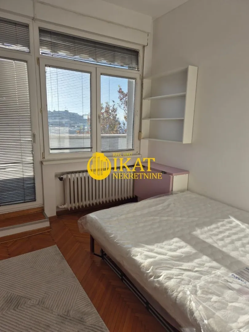 Rent, two bedroom apartment, 40m², Stari Grad, Beograd
