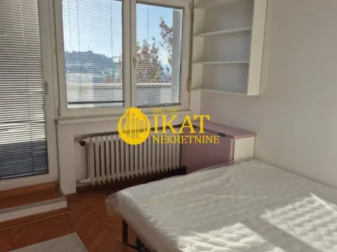 Izdavanje, dvosoban stan, 40m², Stari Grad, Beograd