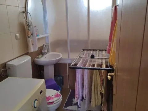 Sale, one bedroom apartment, 40m², Bečići, Budva - image 3