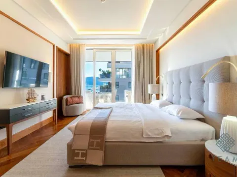 Prodaja, jednosoban stan, 81m², Porto Montenegro, Tivat - image 8