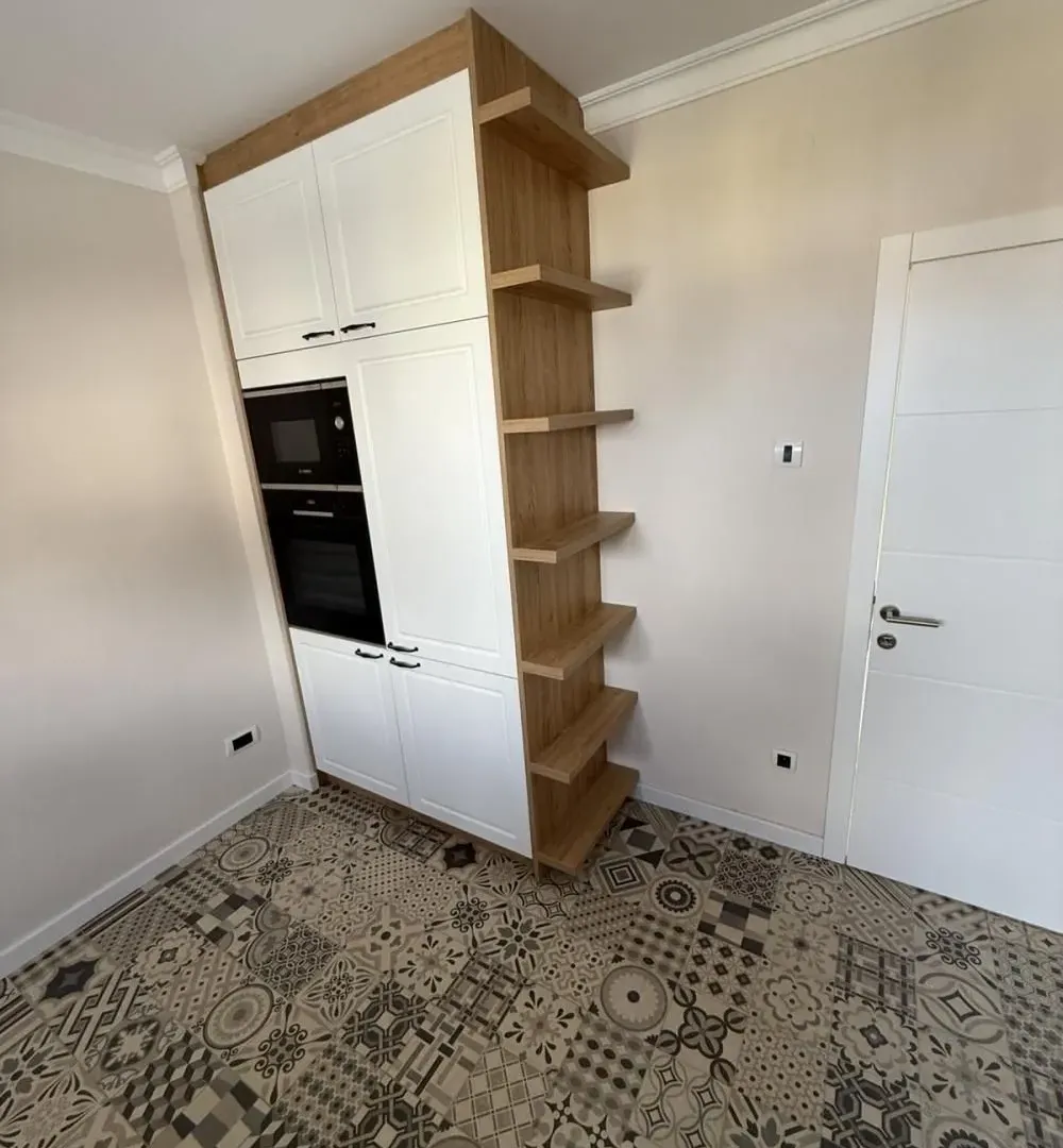 Izdavanje, kuća, 142m², Veliki Mokri Lug, Zvezdara Sve Podlokacije
