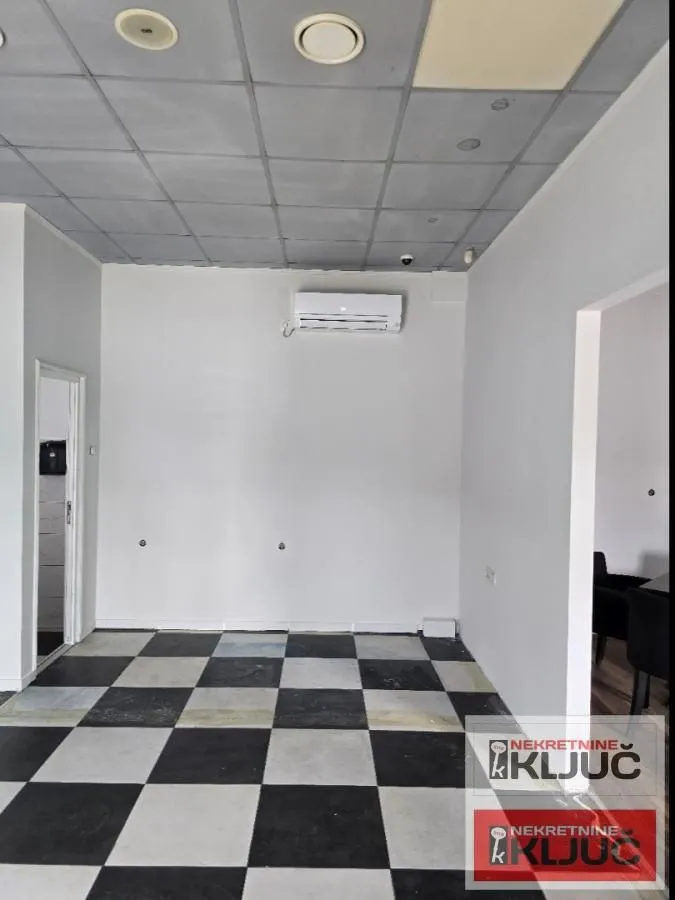 Rent, office space, 112m², Sajlovo, Novi Sad Sve Podlokacije