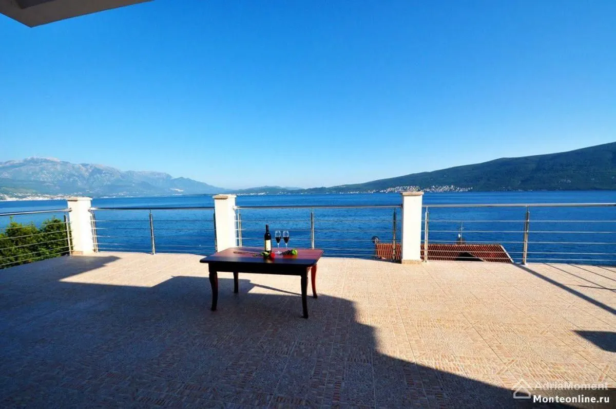 Prodaja, kuća, 308m², Bijela, Herceg Novi