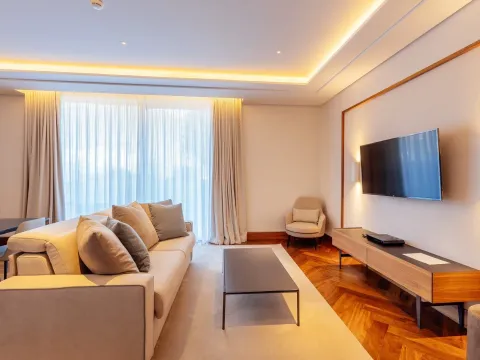Prodaja, jednosoban stan, 95m², Porto Montenegro, Tivat - image 3