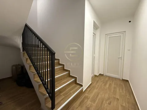 Prodaja, kuća, 174m², Veternik, Novi Sad Sve Podlokacije - image 32