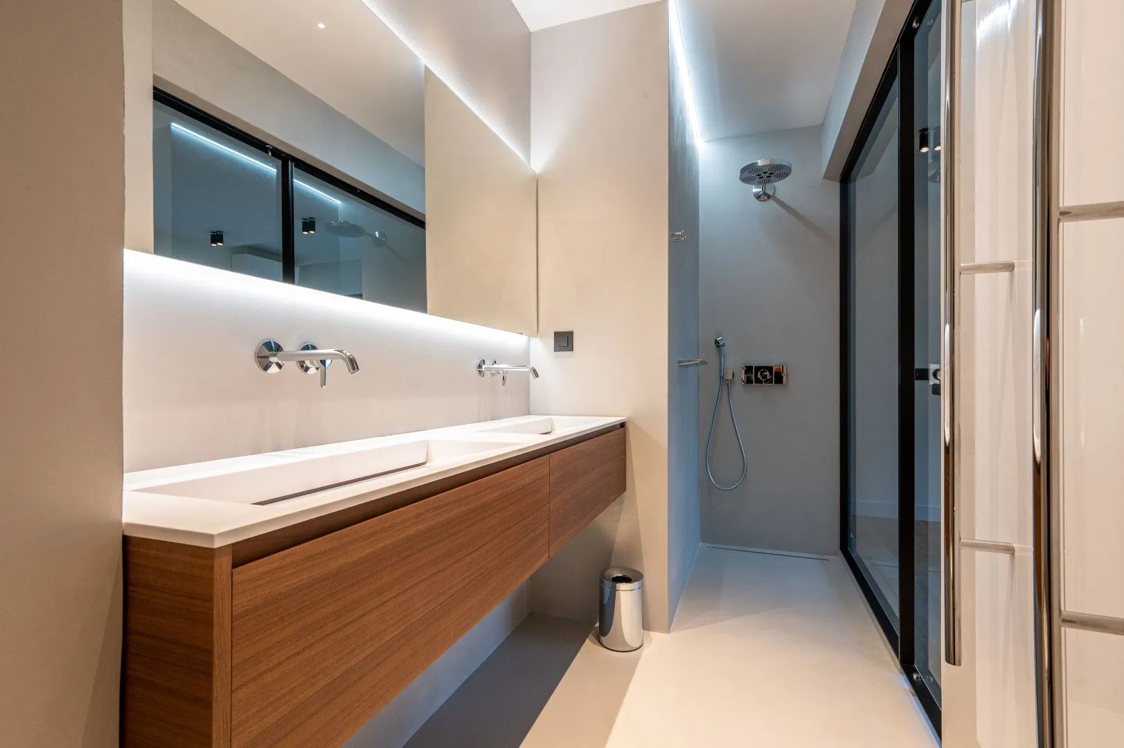 Prodaja, trosoban stan, 149m², Gospoština, Budva