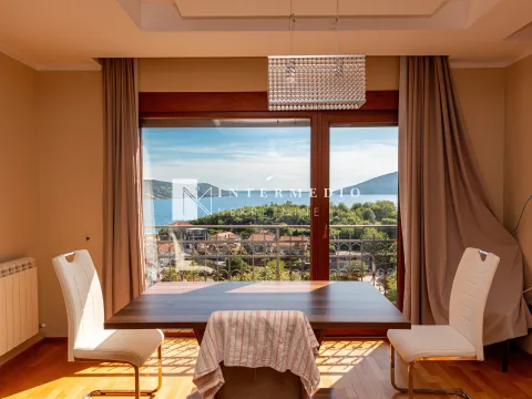 Prodaja, kuća, 227m², Zelenika, Herceg Novi - image 9