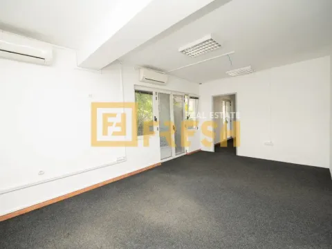 Izdavanje, poslovni prostor, 1000m², Centar, Podgorica - image 3