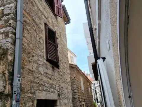 Prodaja, kuća, 95m², Stari Grad, Budva - image 3