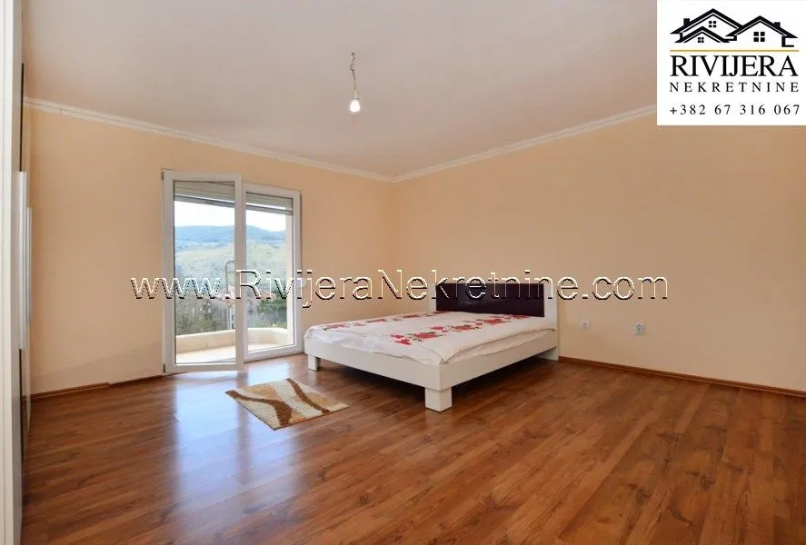 Prodaja, trosoban stan, 81m², Igalo, Herceg Novi