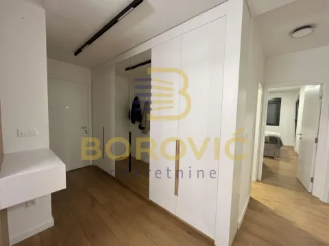 Prodaja, trosoban stan, 82m², Skojevsko Naselje, Beograd - image 12