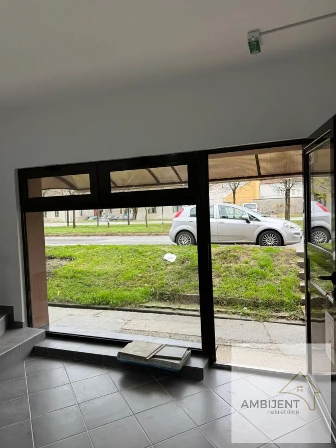 Rent, office space, 150m², Centar, Pančevo