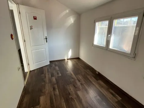 Sale, house, 165m², Bar, Crna Gora - image 9