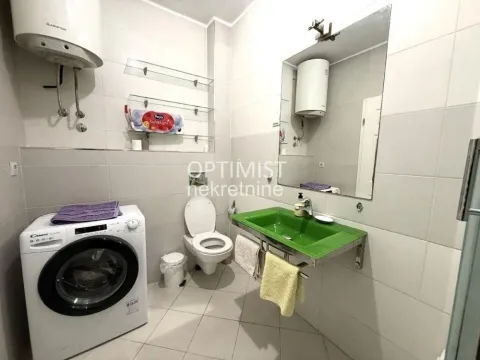 Rent, two bedroom apartment, 60m², Stari Grad, Beograd - image 10