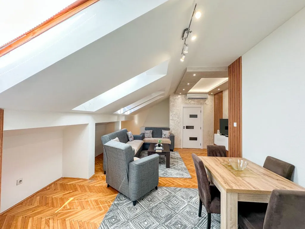 Rent, one bedroom apartment, 65m², Stari Aerodrom, Podgorica