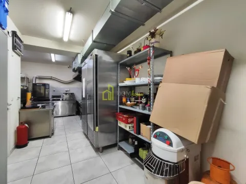 Sale, office space, 43m², City Kvart, Podgorica - image 4