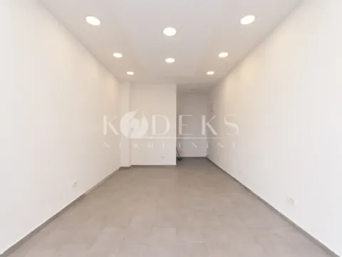 Rent, office space, 27m², Pobrežje, Podgorica - image 3