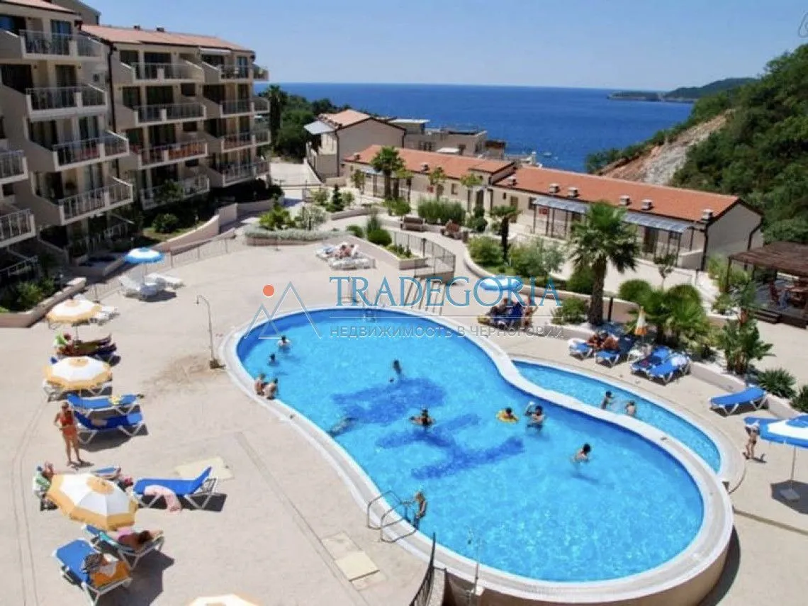 Prodaja, jednosoban stan, 40m², Pržno, Budva