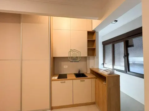 Izdavanje, poslovni prostor, 70m², Podgorica, Crna Gora - image 4