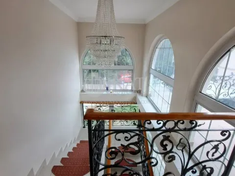 Prodaja, kuća, 250m², Novi Banovci, Stara Pazova - image 16