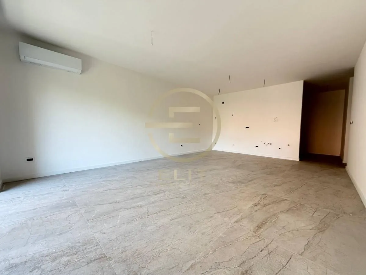 Prodaja, stan, 120m², Stari grad, Novi Sad