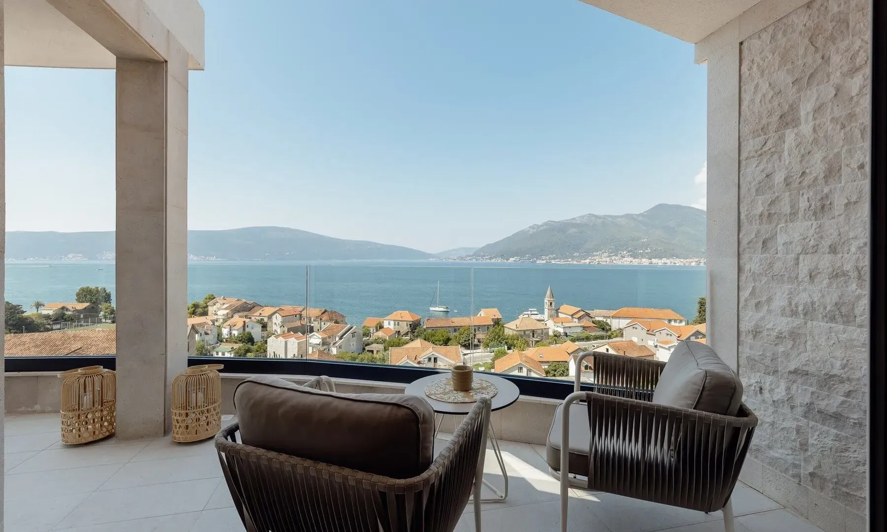 Rent, three bedroom apartment, 125m², Donja Lastva, Tivat
