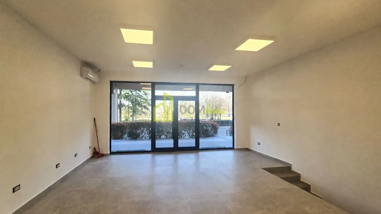 Rent, office space, 95m², City Kvart, Podgorica
