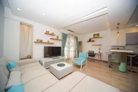 Rent, one bedroom apartment, 70m², City Kvart, Podgorica - image 3