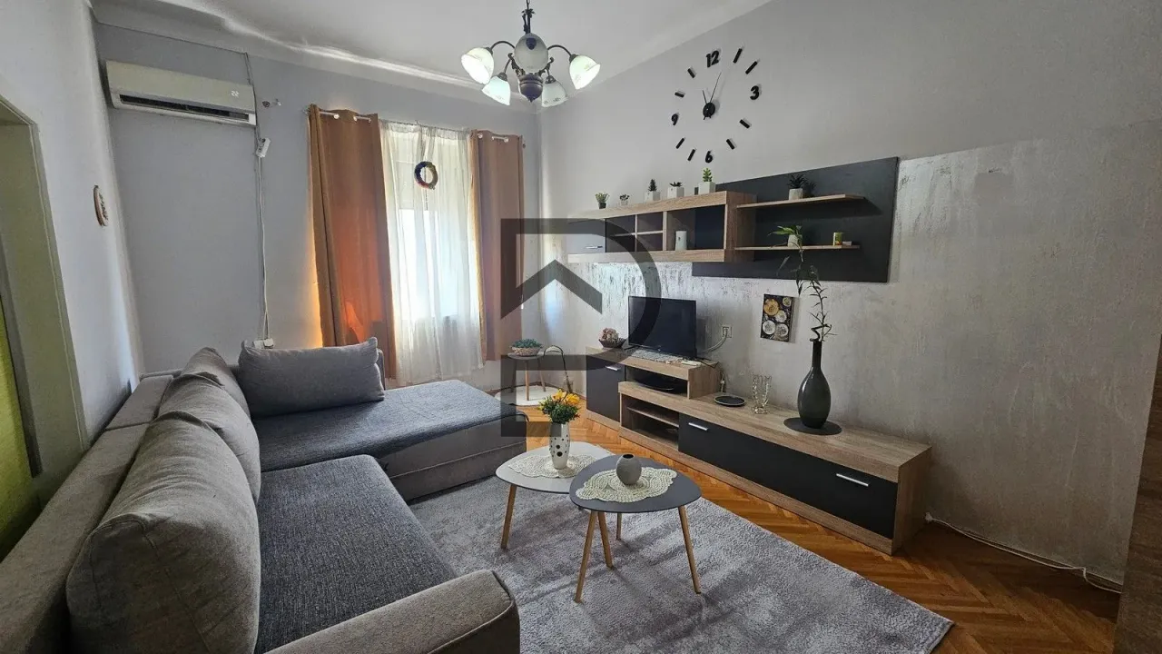 Izdavanje, stan, 64m², Centar, Podgorica