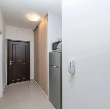 Sale, one bedroom apartment, 50m², Bečići, Budva - image 4