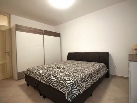 Sale, one bedroom apartment, 69m², Rafailovići, Budva - image 11