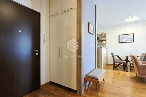 Prodaja, dvosoban stan, 63m², City Kvart, Podgorica - image 14