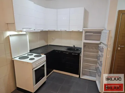 Izdavanje, jednosoban stan, 44m², Kej, Novi Sad Sve Podlokacije - image 4
