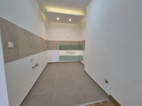 Sale, three bedroom apartment, 88m², Vašarište, Jagodina - image 7