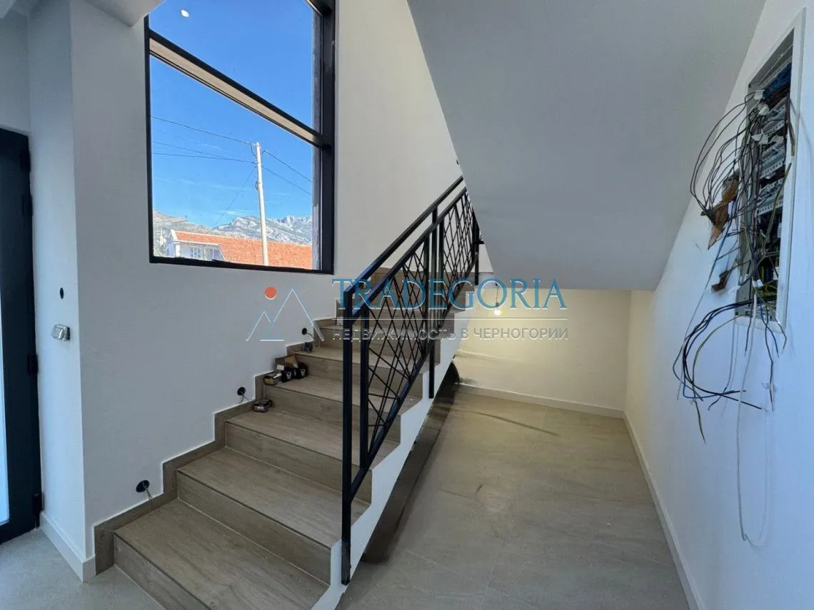 Prodaja, kuća, 196m², Bar, Crna Gora