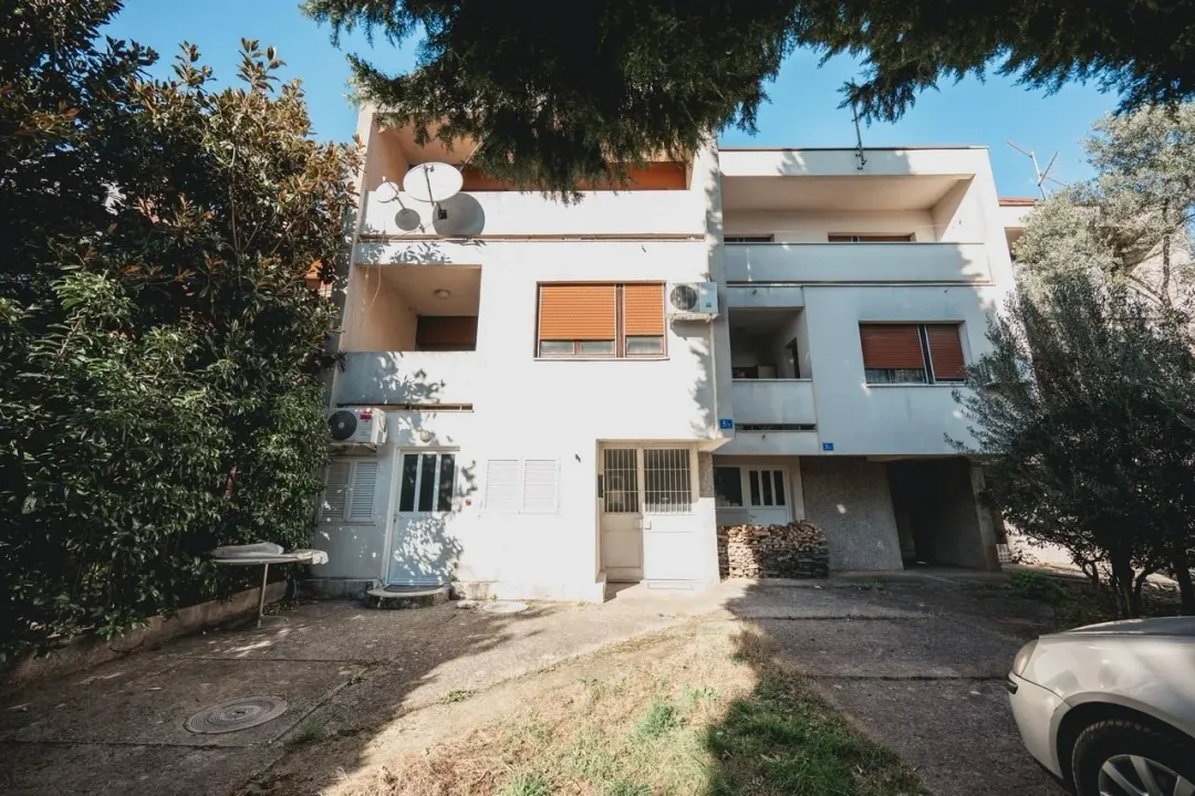 Sale, house, 183m², Pod Goricom, Podgorica